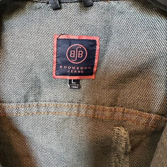 Jean jacket - Picture 3 of 4